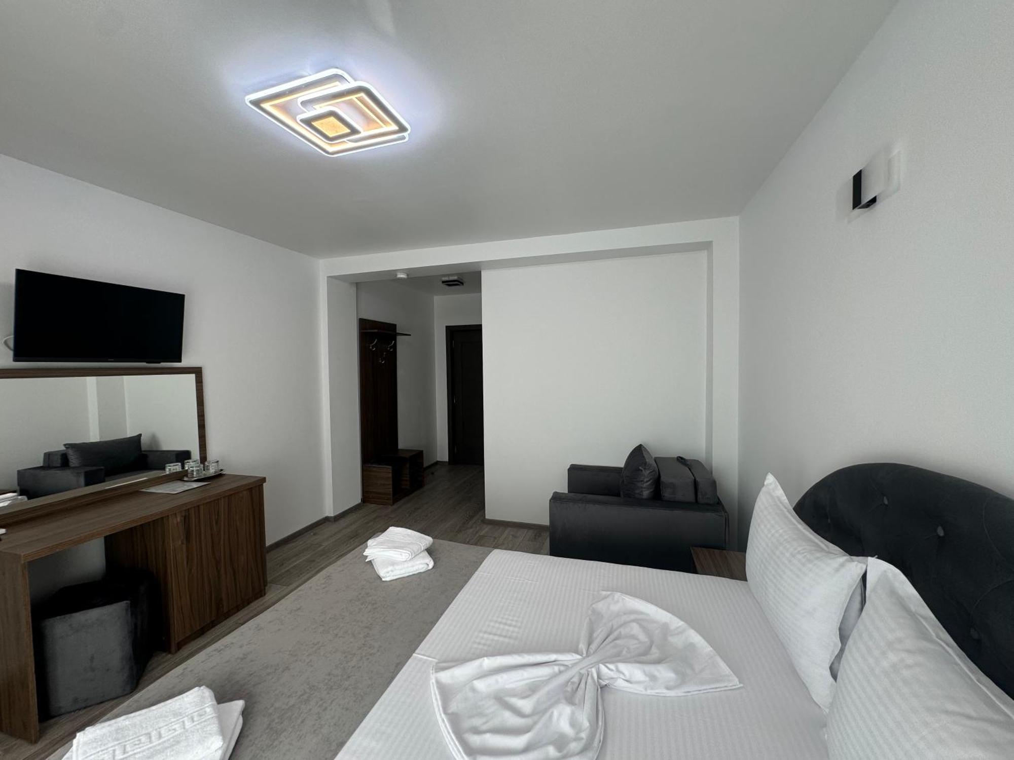 Hotel Casa Cristal Sulina Chambre photo